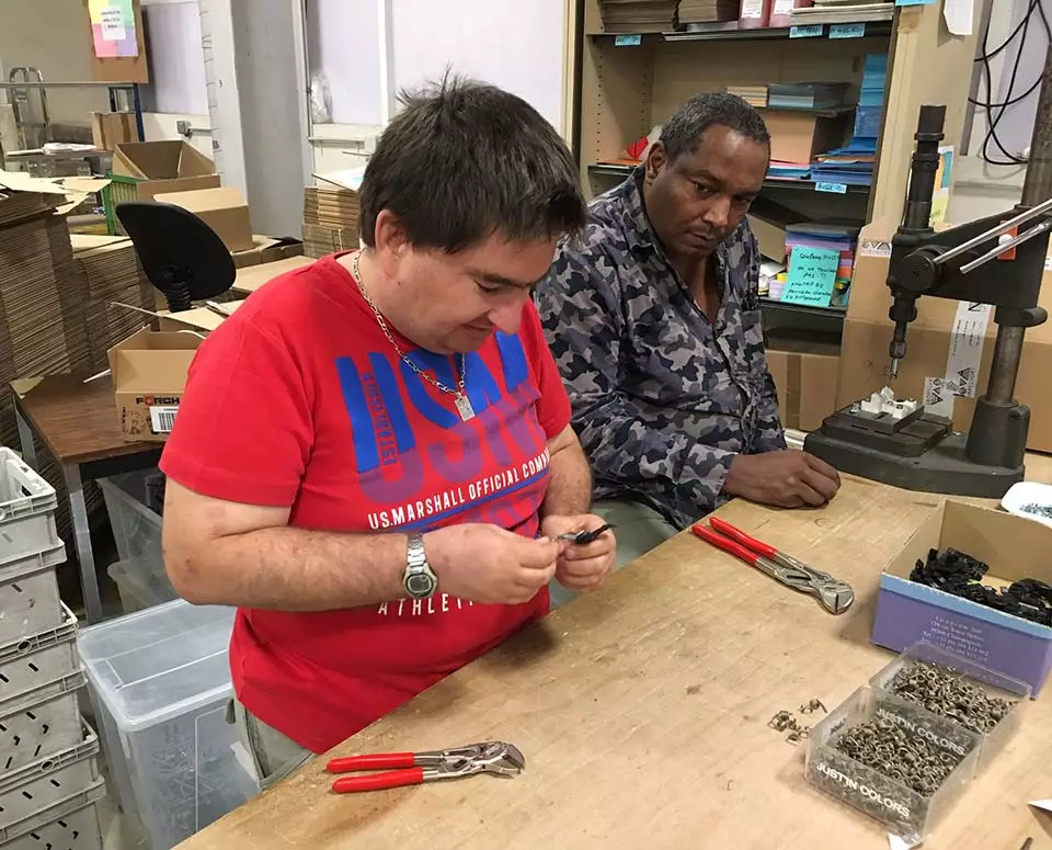 Travail avec les partenaires sociaux