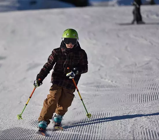 Ambassadeur Chems Giller 2