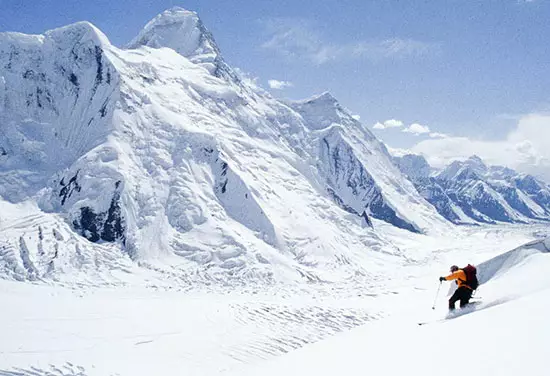 Ambassadeur Bob Mazerei 1